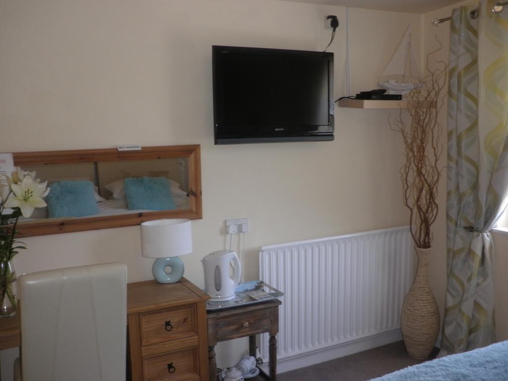 Longfrie Inn Saint Saviour Room photo